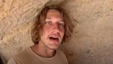 Kayıp Kızılderili Kabile Adasına Seyahat Eden Turist Tutuklandı