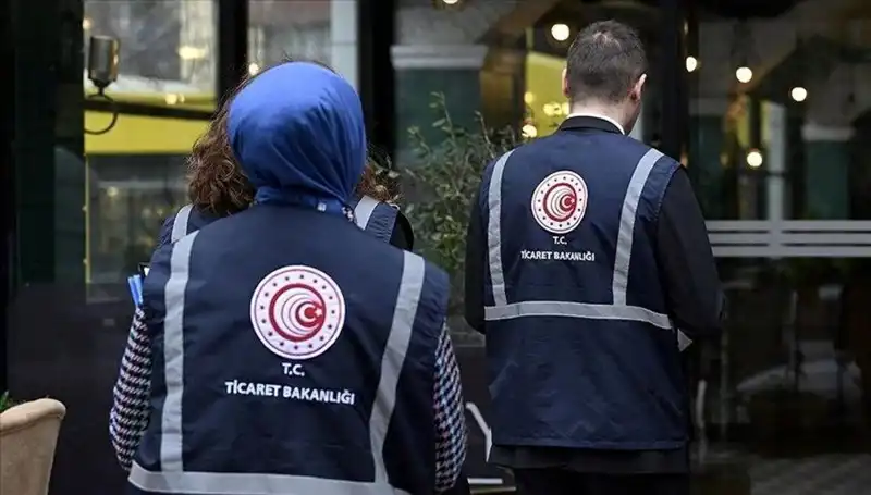 İfadeler Şaşırtıyor! Oda Kokusu Markası Bakanlıkla Gündeme Geldi