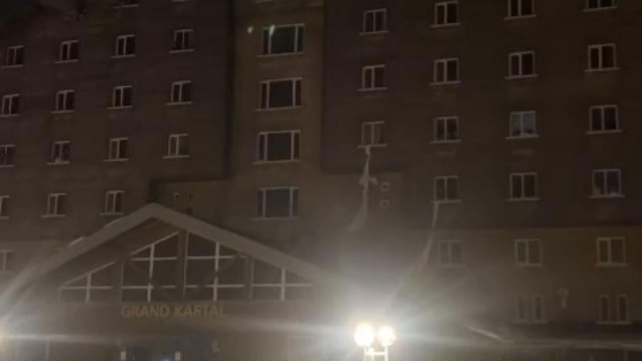 Otel Yangınında Çaresiz Müşteriler