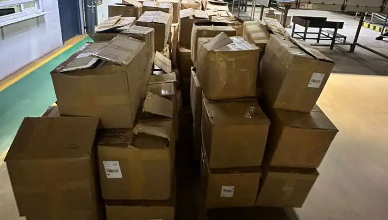 Kargo Şirketinde Büyük Operasyon: Kaçak Tütün Stoku Ele Geçirildi