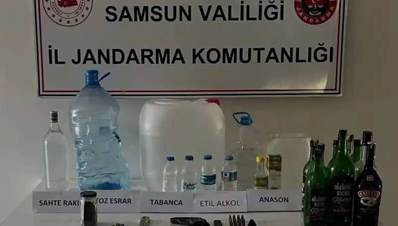 Samsun'da Yılın Sahte İçki Operasyonu: Litrelerce Ürün Ele Geçirildi