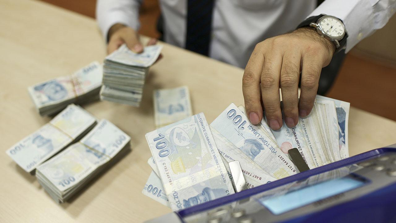 Personel İçin Zam Farkları ve Ek Ödemeler Bugün Hesaplara Yatırıldı