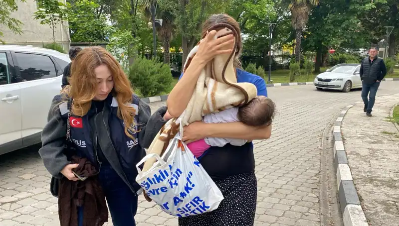 Evlerden Hırsızlık Yapan Kadın Yakalandı, Şok Detaylar Ortaya Çıktı!