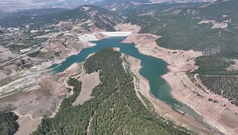 Denizli'de Su Tasarrufuna Acil Çağrı: Doluluk Yüzde 23 Seviyesine Düşerken