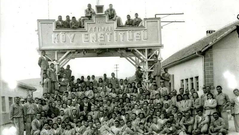 17 Nisan: Köy Enstitüleri'nin 83. Yıl Dönümü ve Önemi