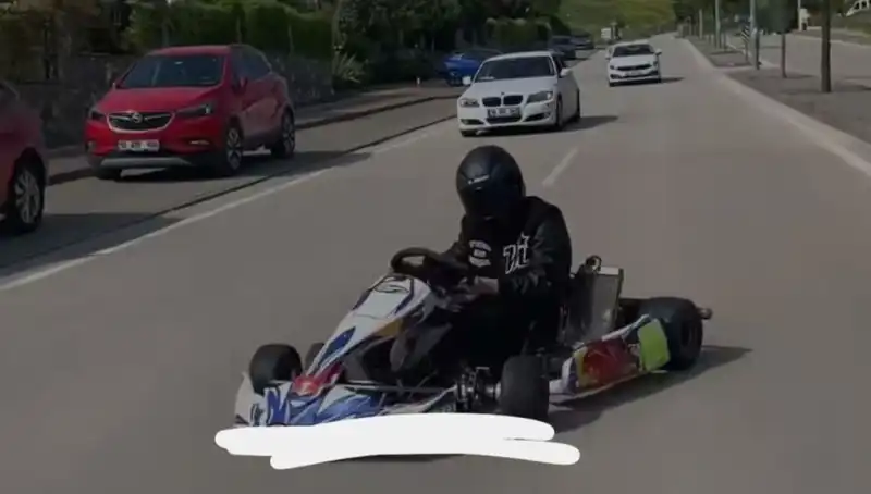 Go-Kart Sürücüsünün Tehlikeli Drift Oyunu Yola Taşındı!