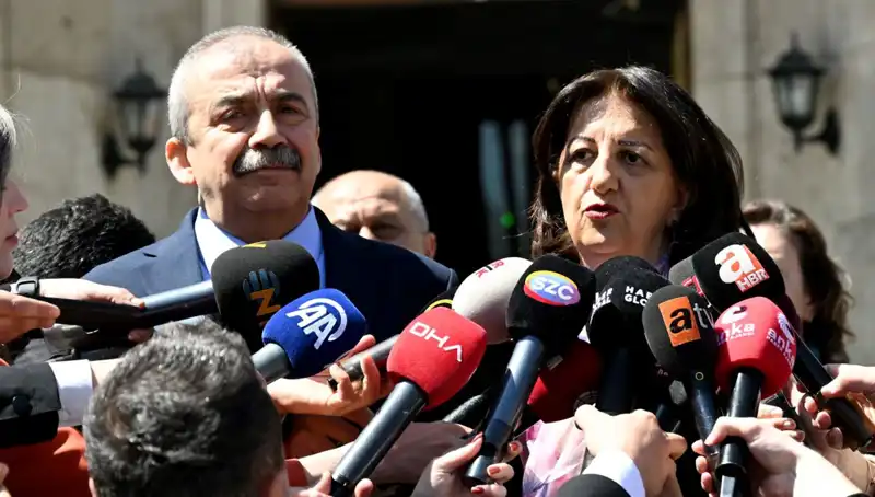 Sırrı Süreyya Önder: Hastalığı ve Hayatı Üzerine Detaylı Bilgiler