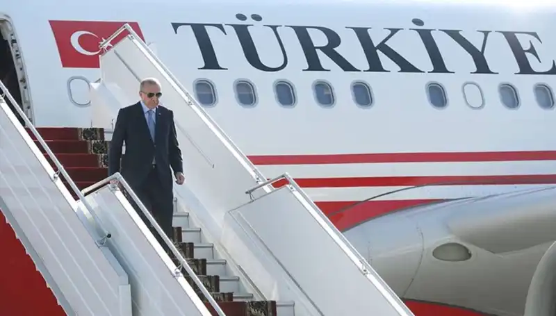 Cumhurbaşkanı Erdoğan İtalya Seyahatinin Ardından Türkiye'ye Döndü