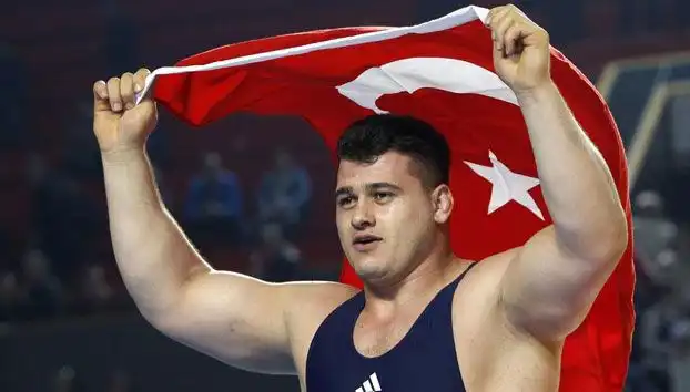 : Milli Güreşçi Rıza Kayaalp'e Verilen 4 Yıllık Men Cezası Neden Kaygı Yarattı?