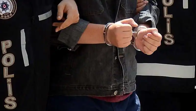 FETÖ'nün Emniyet Yapılanmasına Dev Operasyon: 16 Gözaltı Gerçekleşti