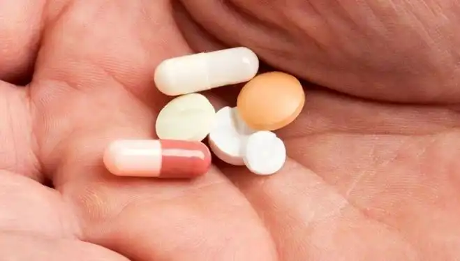Milyonlarca Kişinin Kullandığı Reçetesiz İlaçlar Hakkında Uyarı!