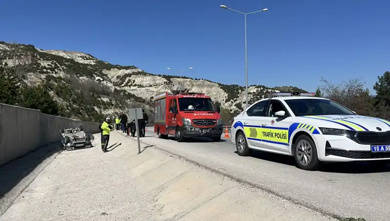 Burdur'da Çocukların da Olduğu Feci Kaza: Dört Yaralı