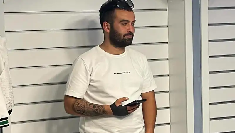 Kazara Arkadaşını Vurup Öldüren Genç, Adaletin Peşinden Koşuyor
