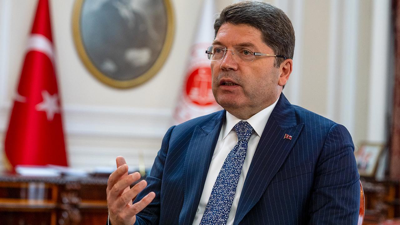 Bakan Tunç'tan Sert Açıklama: 'Yargı Mensuplarımızı Hedef Alan Tehditler Kabul Edilemez'