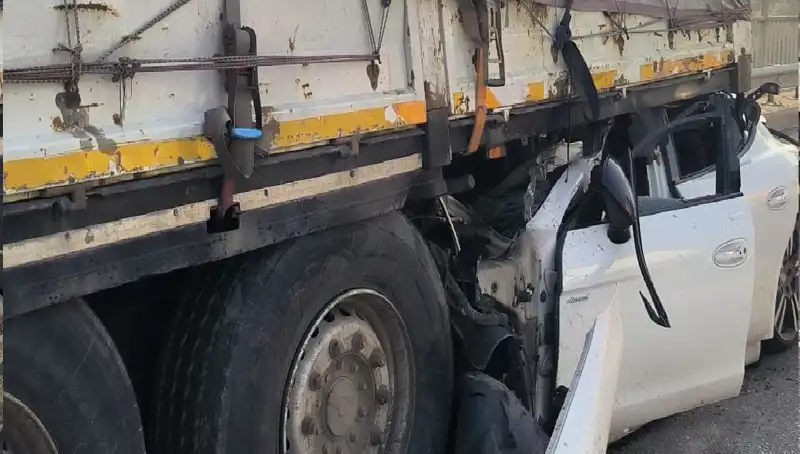 TIR'a Arkadan Saplanan Ok! Kazanın dehşet verici detayları ortaya çıktı