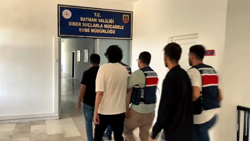 Batman'da Yasa Dışı Bahis Çetesi Operasyonu: 3 Kişi Gözaltında