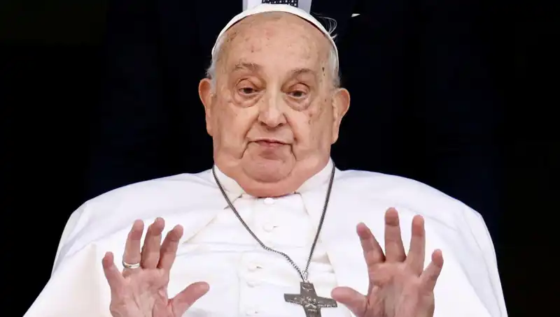Papa Francis’in İnanılmaz Hayatta Kalma Hikayesi: "Kendi Kusmuğunda Boğuldum"