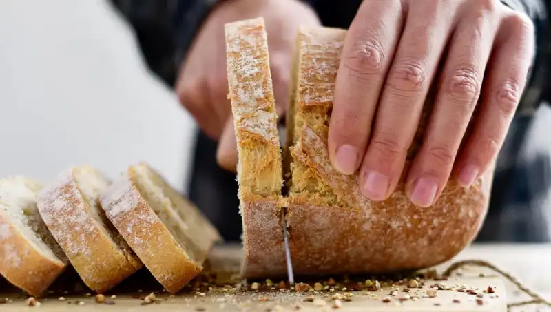 Kızarmış Ekmek mi Taze Ekmek mi? Hangi Tercih Daha Sağlıklı?